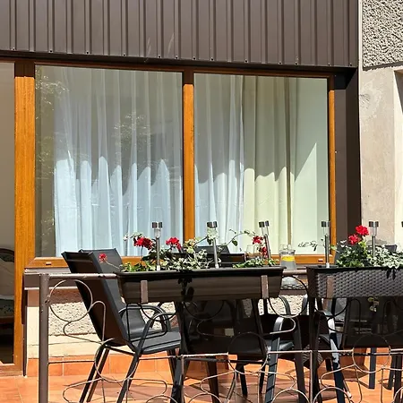 Big Family Apartment, 3 Bedrooms, Terrace, 1st Floor, Center Apartament *