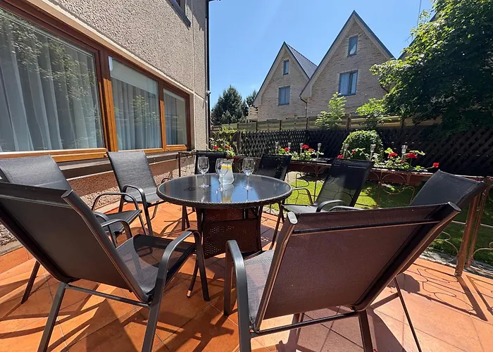 Apartment Big Family Apartment, 3 Bedrooms, Terrace, 1st Floor, Center Palanga